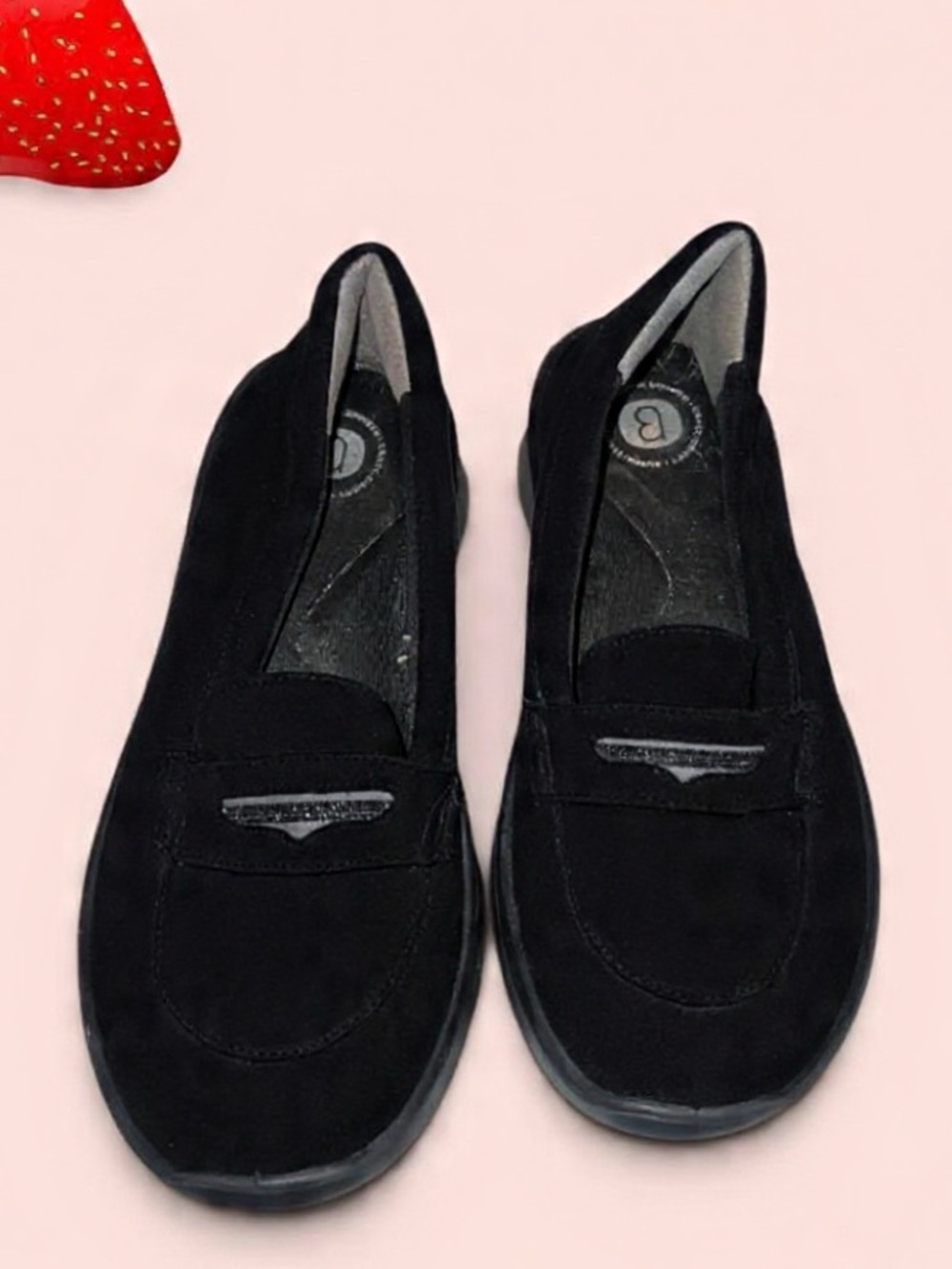 🍓Bzees Black Suede Slip-On Loafers🍓Like New